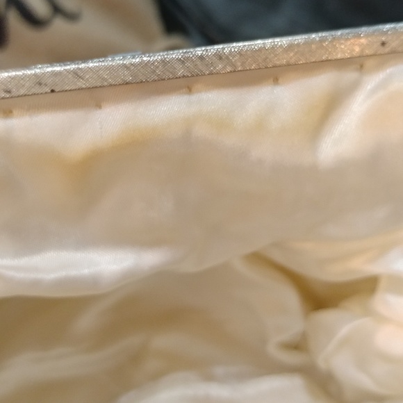 1950s Vintage Evening Clutch - Picture 8 of 8